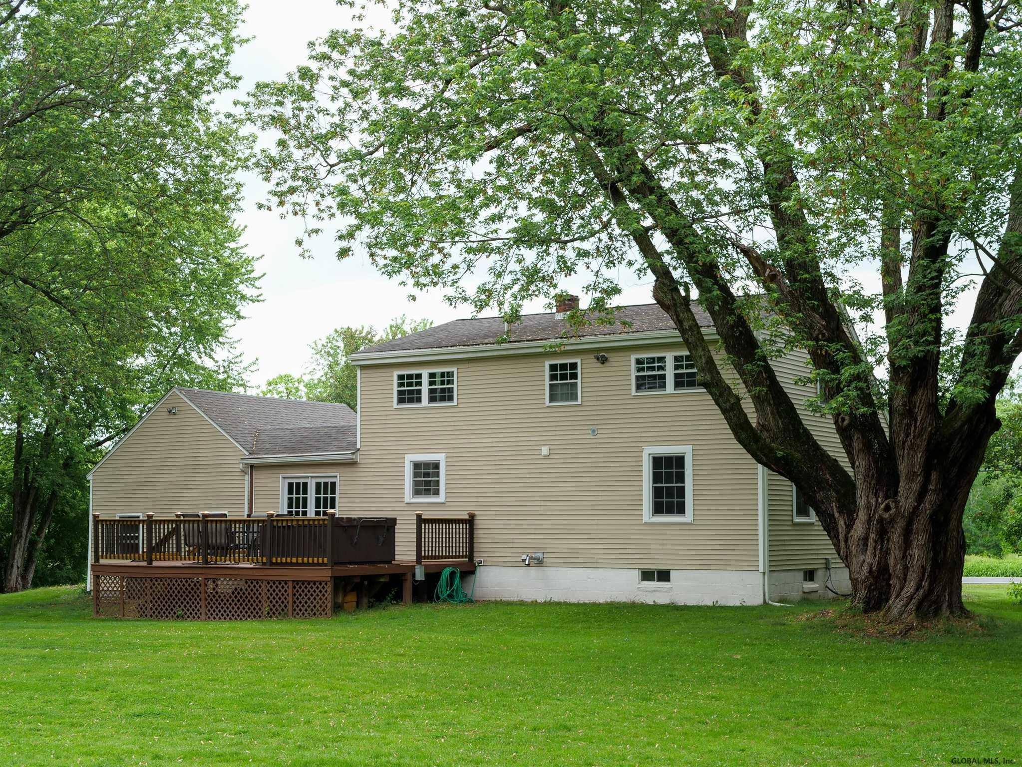 296 Miller Road Rexford, NY 12148 - Photo 25 of 29 Photo 25