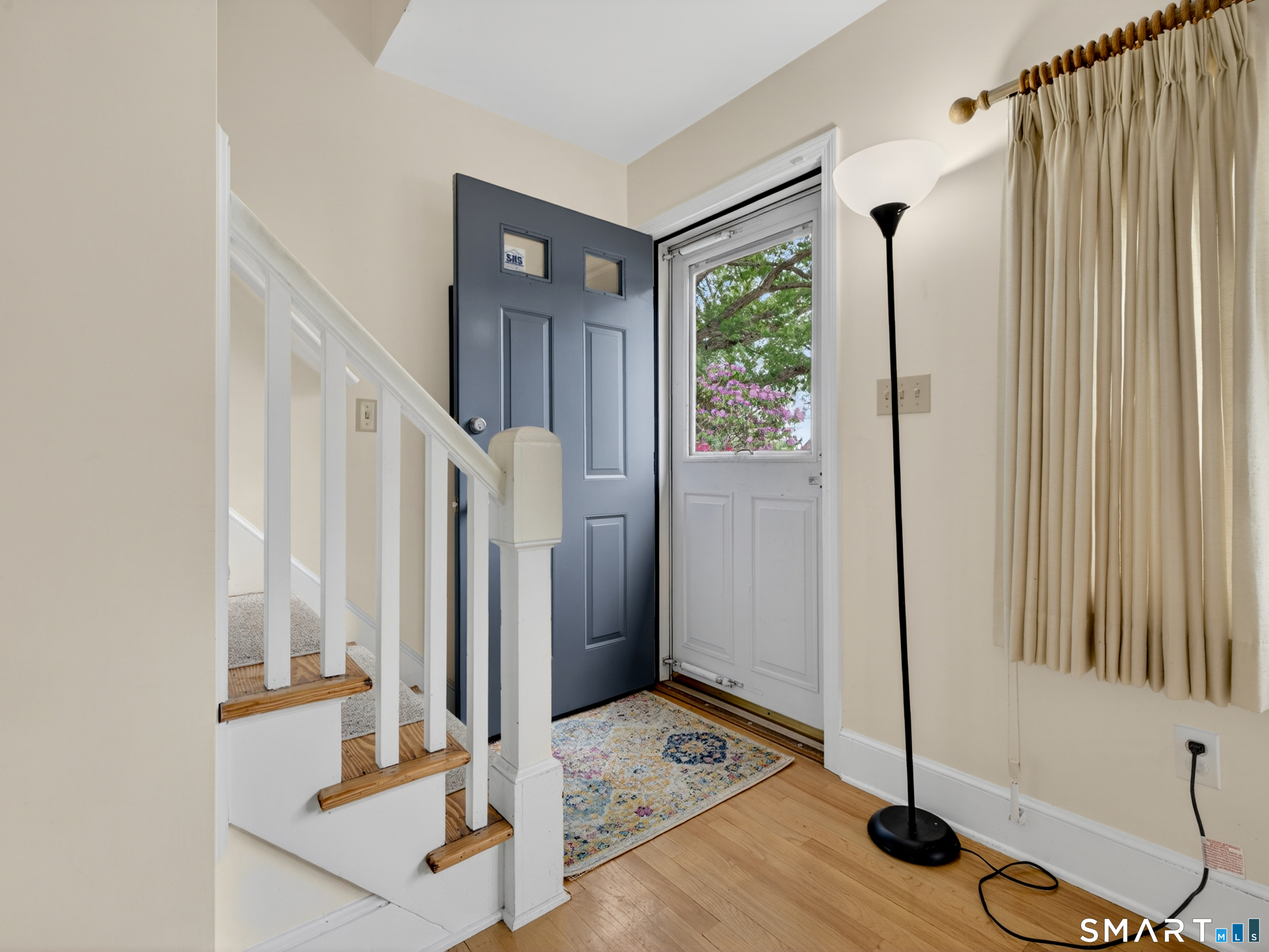 52 Division Street Groton, CT 06340 - Photo 9 of 32