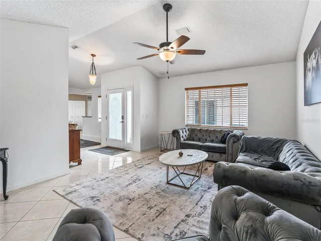 $275,000 | 5232 Northwest 18th Street, Ocala, FL 34482