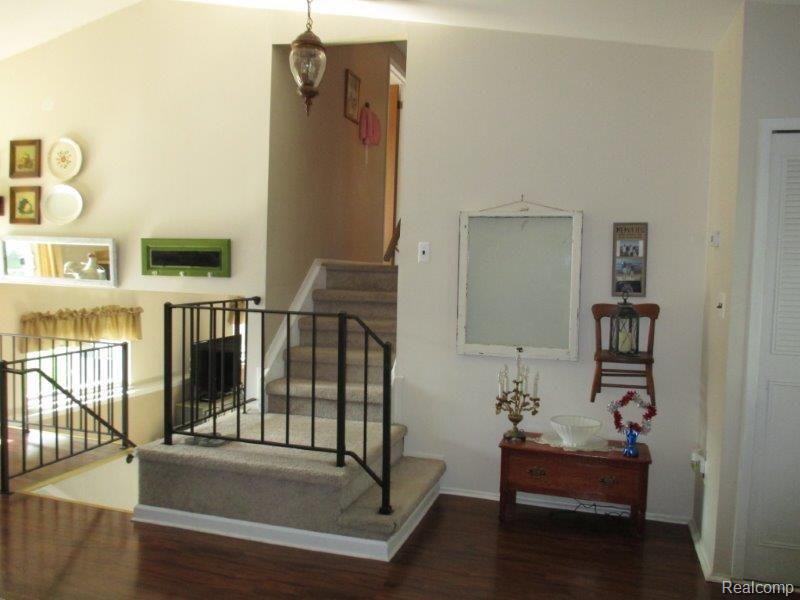 22102 Hall Road Trenton, MI 48183 - Photo 13 of 28 Hall 013.jpg