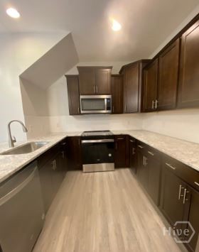 139 Danbury Court Pooler, GA 31322 - Photo 7 of 24