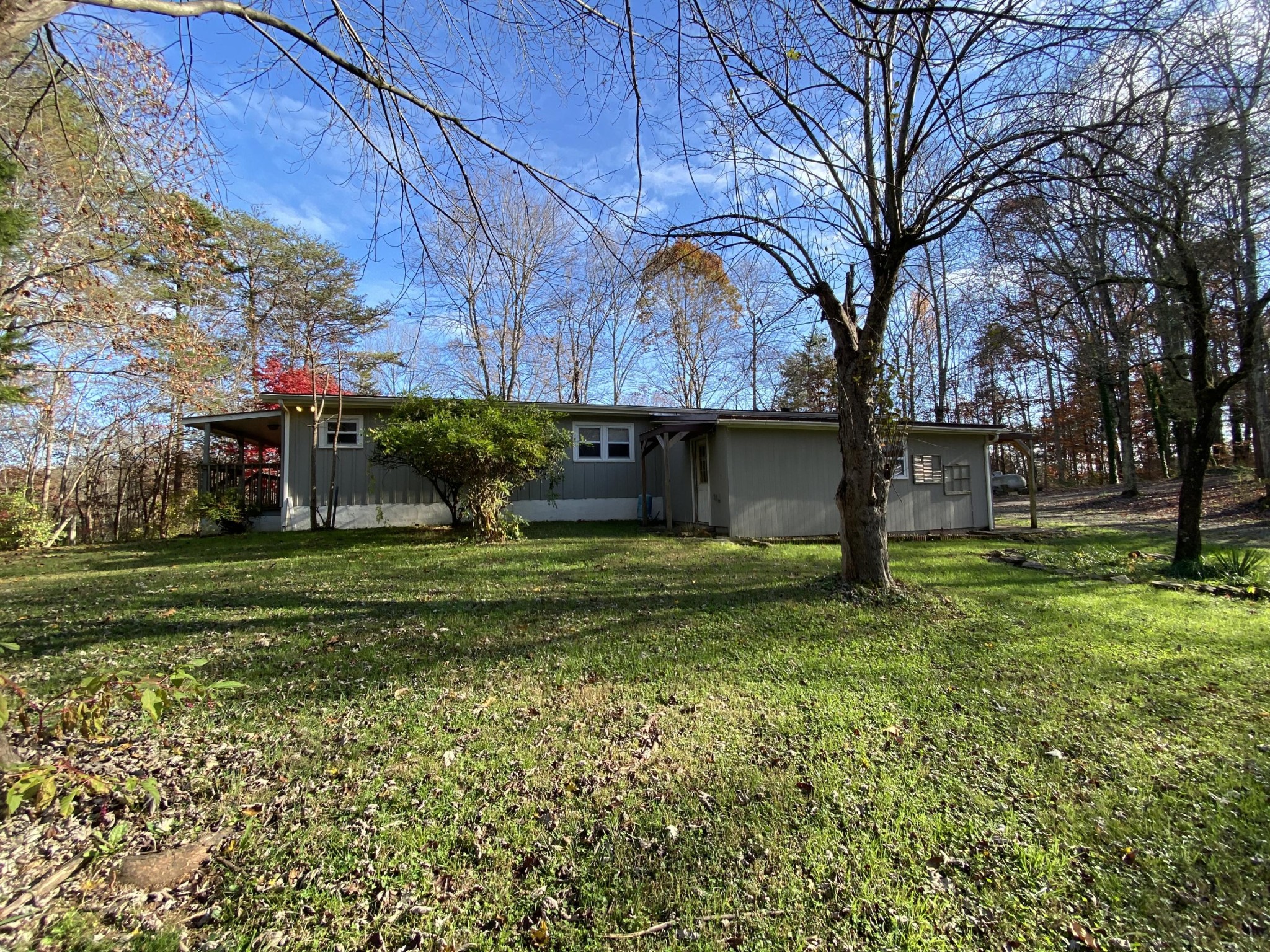 1221 Gamble Drive Heiskell, TN 37754 - Photo 3 of 37 Gallery Image 3