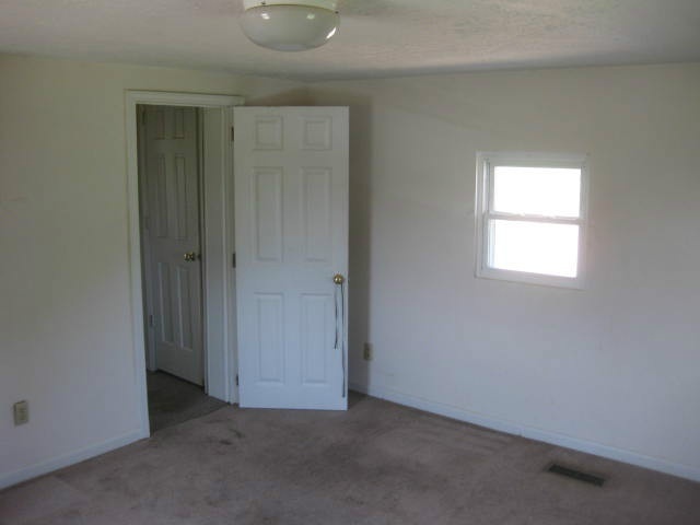 3522 South Section Line Road Delaware, OH 43015 - Photo 9 of 23 Gallery Image 9