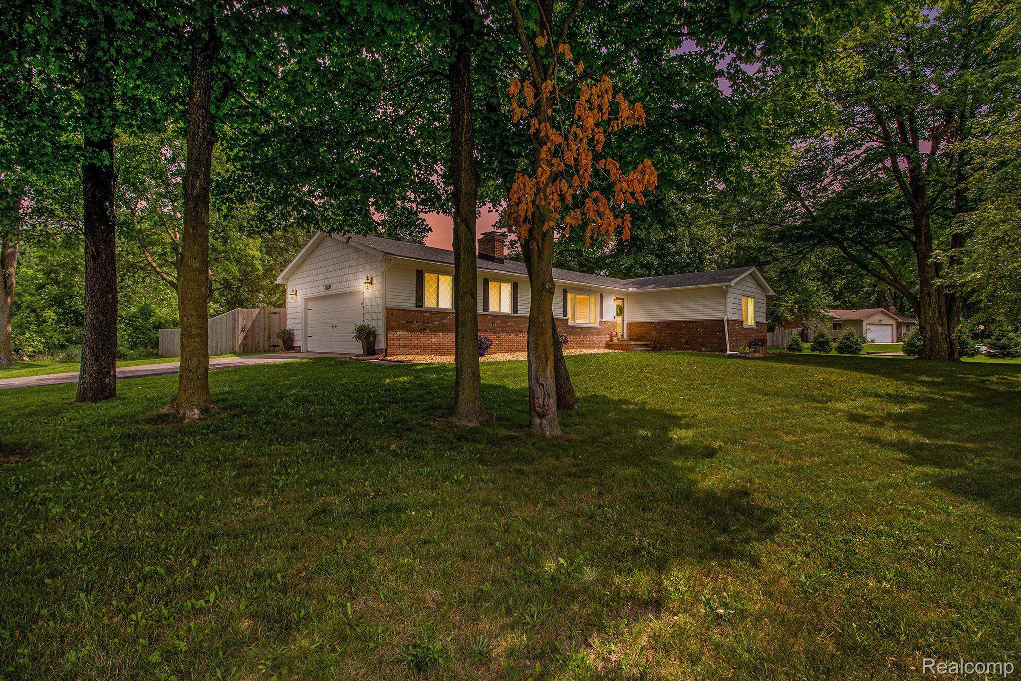 3983 Mason Road Howell, MI 48843 - Photo 2 of 28 Home has new blacktop driveway