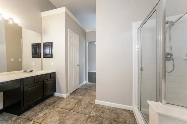 $1,895 | 1638 Rushworth Drive, Houston, TX 77014