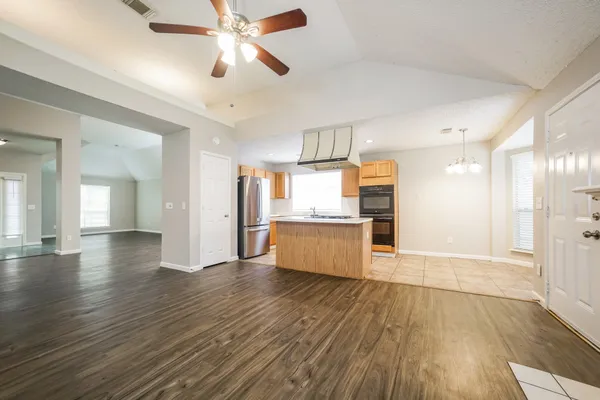 $1,870 | 1638 Rushworth Drive, Houston, TX 77014