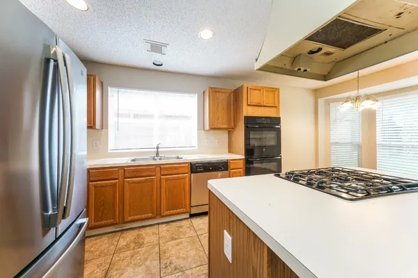 $1,895 | 1638 Rushworth Drive, Houston, TX 77014