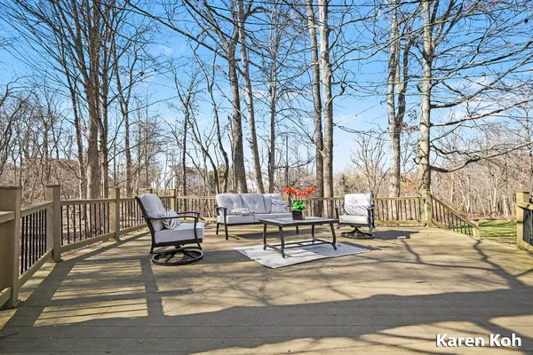 $735,550 | 300 Haskins Court Southeast, Ada, MI 49301