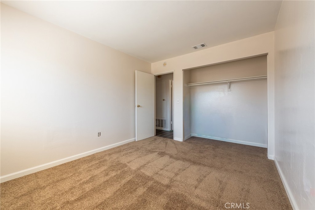 6732 San Joaquin Way Riverside, CA 92503 - Photo 10 of 25 a view of an empty room