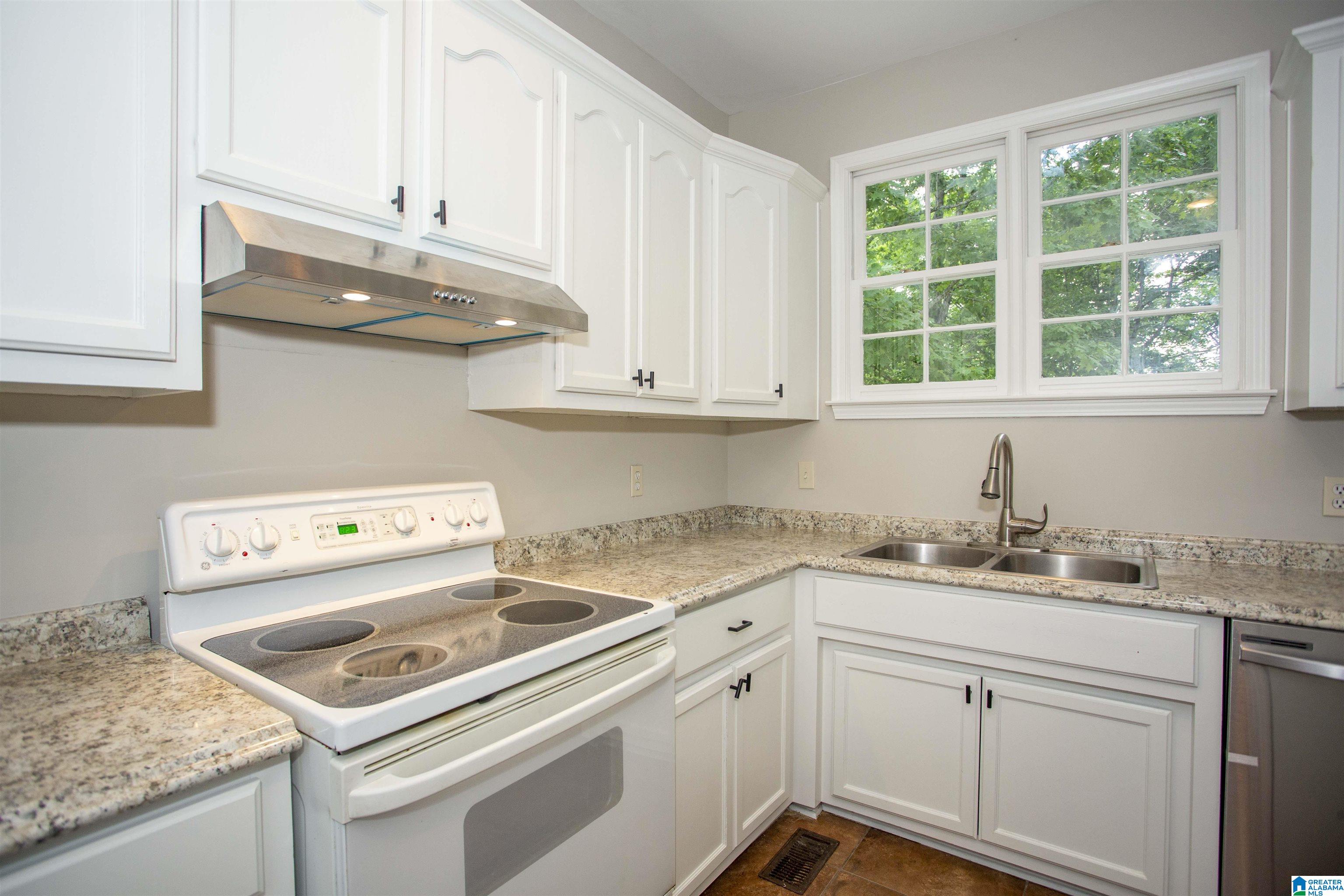 3379 Brookview Trace Birmingham, AL 35216 - Photo 19 of 43