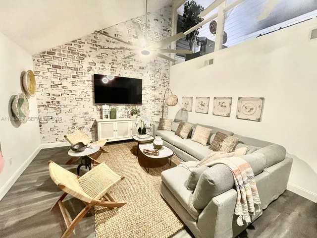 $4,500 | 4700 Regina Drive, Fort Pierce, FL 34982