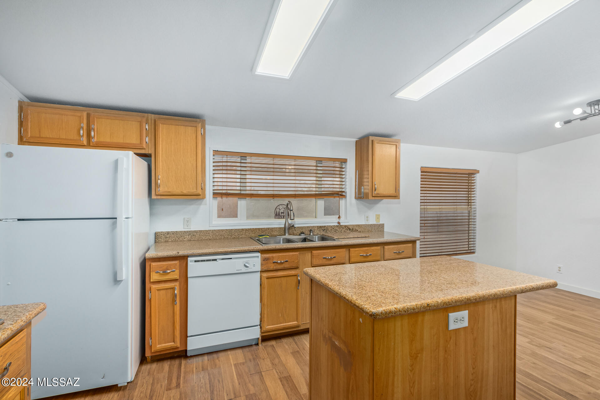 5875 North Avra Road Tucson, AZ 85743 - Photo 14 of 35 Gallery Image 14