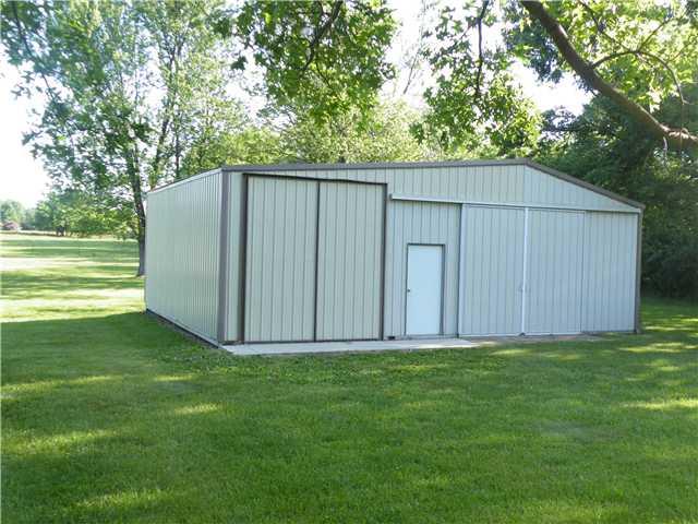 4340 Gibbs Road Danville, IN 46122 - Photo 23 of 24 Gallery Image 23