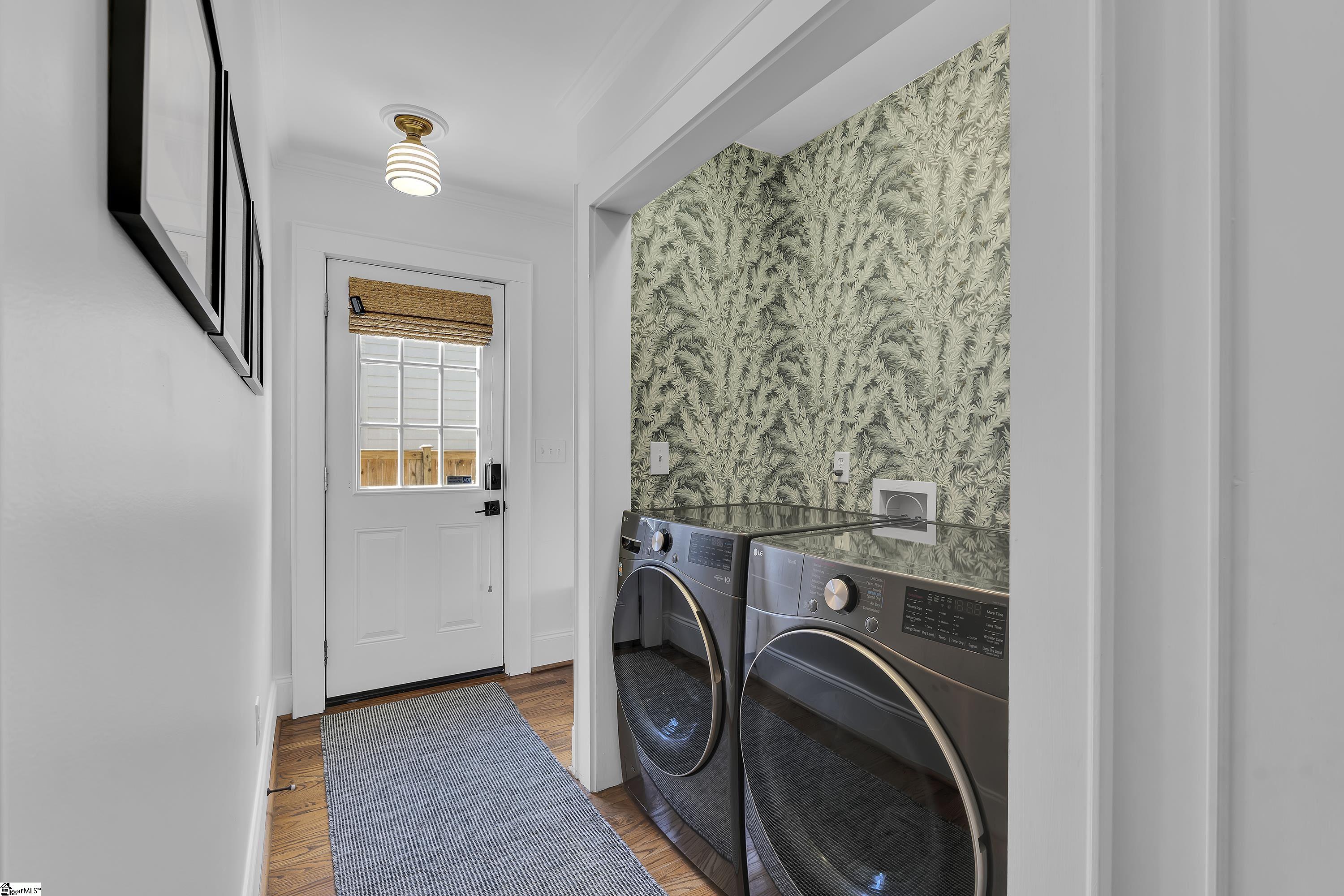 21 Phillips Lane Greenville, SC 29605 - Photo 18 of 33