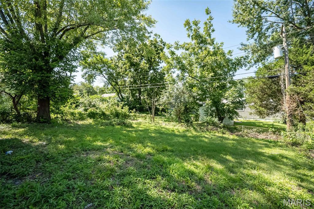 375 Cameron Road St. Louis, MO 63137 - Photo 34 of 36 Gallery Image 34