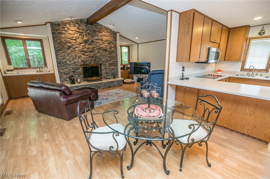 16820 Woodleaf Road Strongsville, OH 44136 - Photo 16 of 35 Gallery Image 16