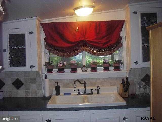 2560 Old Rte 30 Orrtanna, PA 17353 - Photo 12 of 20 Gallery Image 12