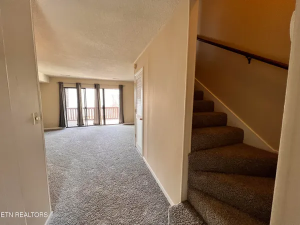 $1,200 | 93 Wilshire Heights Drive, Crossville, TN 38558