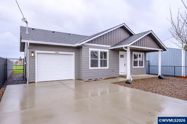$350,000 | 1800 South Second Street, Lebanon, OR 97355
