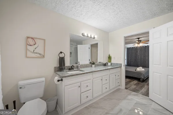 $3,200 | 1954 Woodbine Terrace Northeast, Unit WHOLE, Atlanta, GA 30329