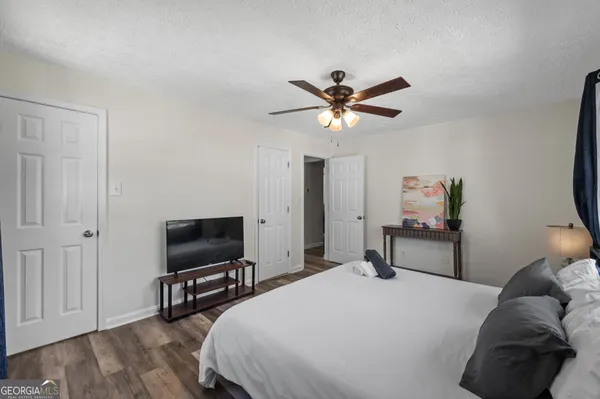 $3,200 | 1954 Woodbine Terrace Northeast, Unit WHOLE, Atlanta, GA 30329