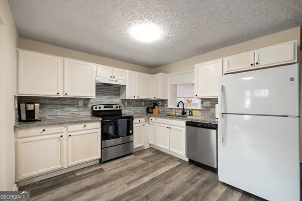 $3,200 | 1954 Woodbine Terrace Northeast, Unit WHOLE, Atlanta, GA 30329