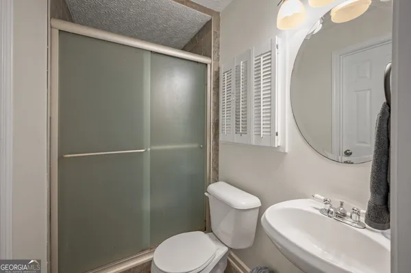 $3,200 | 1954 Woodbine Terrace Northeast, Unit WHOLE, Atlanta, GA 30329