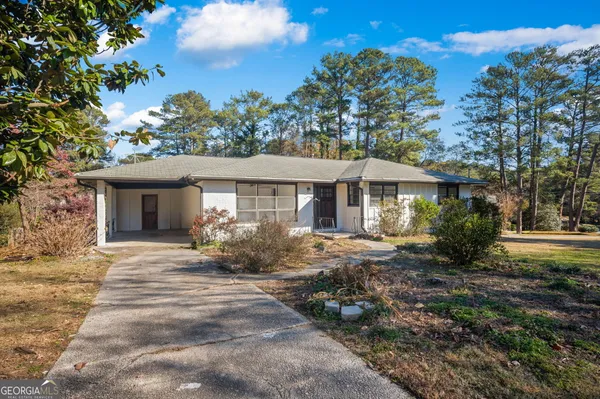 $3,200 | 1954 Woodbine Terrace Northeast, Unit WHOLE, Atlanta, GA 30329