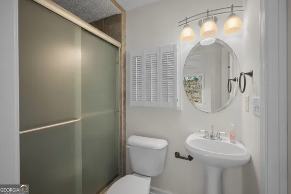 $3,200 | 1954 Woodbine Terrace Northeast, Unit WHOLE, Atlanta, GA 30329