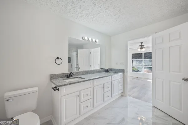 $3,200 | 1954 Woodbine Terrace Northeast, Unit WHOLE, Atlanta, GA 30329