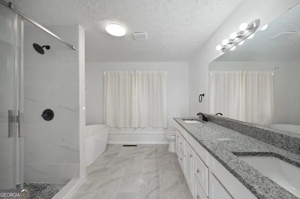 $3,200 | 1954 Woodbine Terrace Northeast, Unit WHOLE, Atlanta, GA 30329