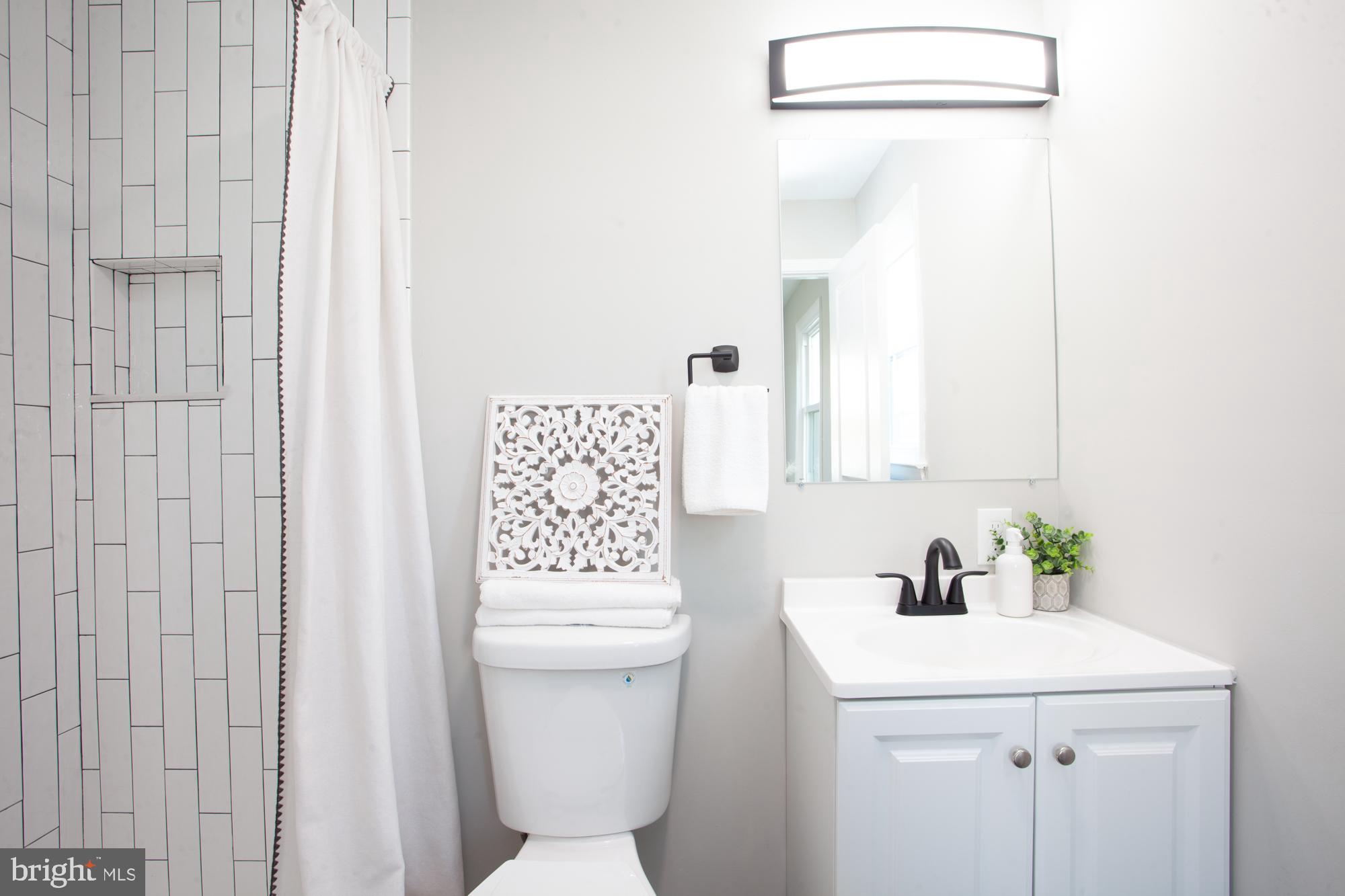 2503 Ambler Road Dundalk, MD 21222 - Photo 29 of 43 primary bathroom