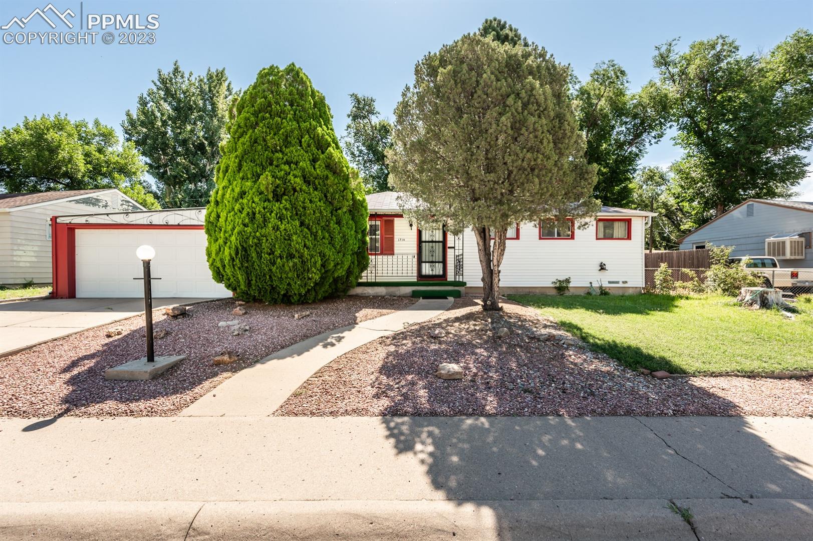1716 Comanche Road Pueblo, CO 81001 - Photo 1 of 11