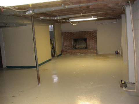 7045 Birch Run Road Birch Run, MI 48415 - Photo 13 of 15 20265451-12.JPG