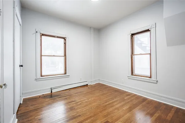 $1,800 | 500 Oxford Street, Unit 1, Rochester, NY 14607