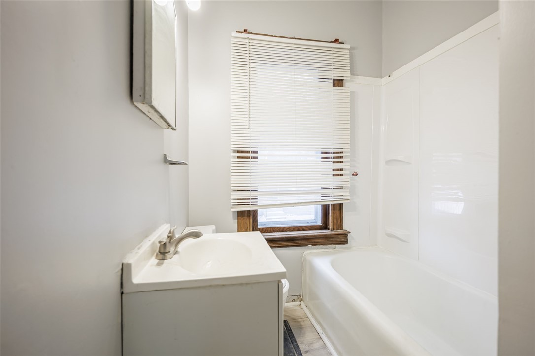 500 Oxford Street, Unit 1 Rochester, NY 14607 - Photo 17 of 19