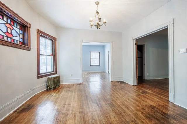 $1,800 | 500 Oxford Street, Unit 1, Rochester, NY 14607