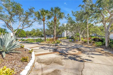 $330,000 | 1320 Pasadena Avenue South, Unit 203, South Pasadena, FL 33707