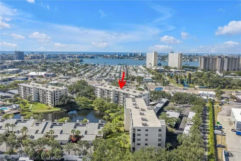 $330,000 | 1320 Pasadena Avenue South, Unit 203, South Pasadena, FL 33707