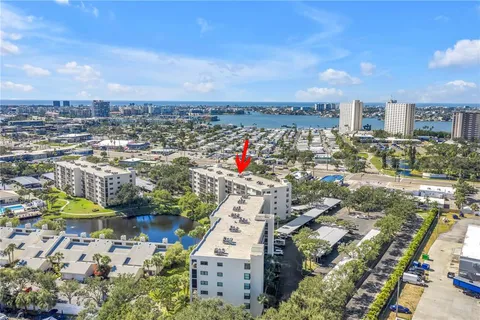 $330,000 | 1320 Pasadena Avenue South, Unit 203, South Pasadena, FL 33707
