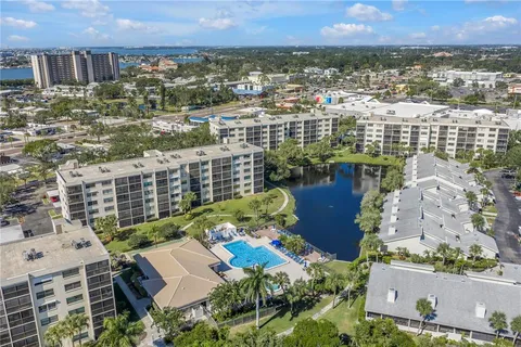 $330,000 | 1320 Pasadena Avenue South, Unit 203, South Pasadena, FL 33707