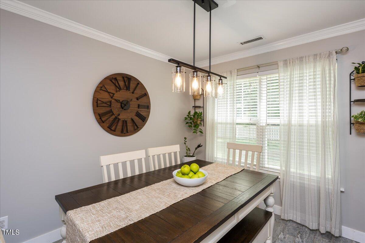 4204 Derry Court Raleigh, NC 27616 - Photo 8 of 30 08-- 13