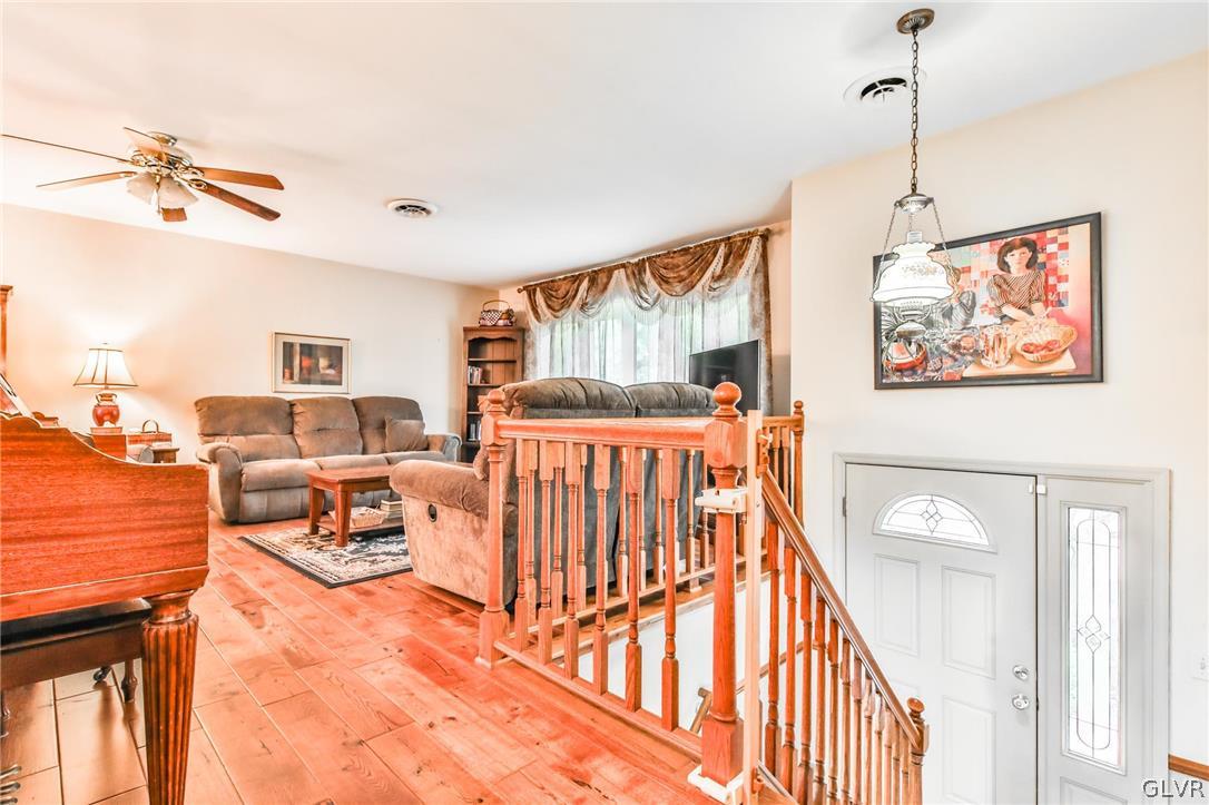 1804 Chester Road Bethlehem, PA 18017 - Photo 3 of 42 Gallery Image 3