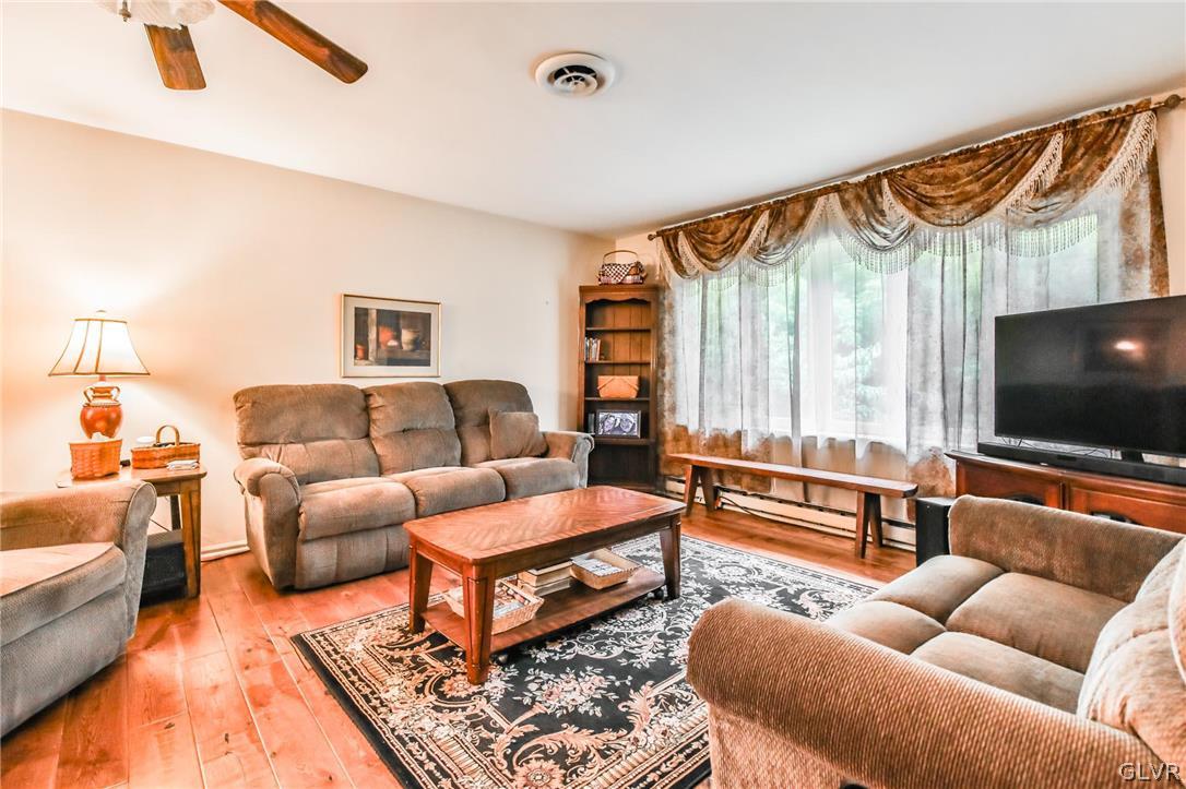 1804 Chester Road Bethlehem, PA 18017 - Photo 5 of 42 Gallery Image 5