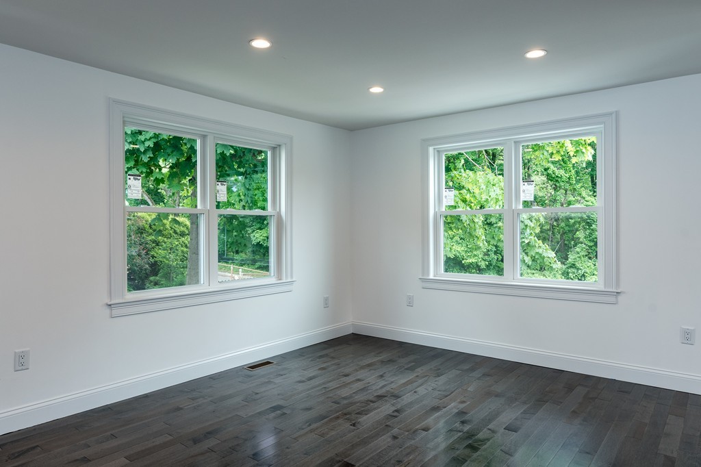 52 South Border Road Medford, MA 02155 - Photo 15 of 29 Gallery Image 15