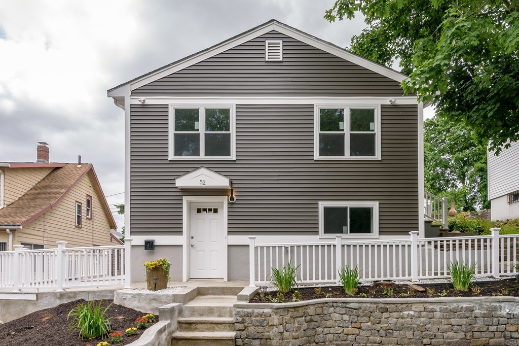 52 South Border Road Medford, MA 02155 - Photo 5 of 29 Gallery Image 5