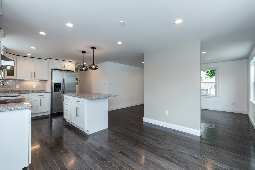 52 South Border Road Medford, MA 02155 - Photo 7 of 29 Gallery Image 7