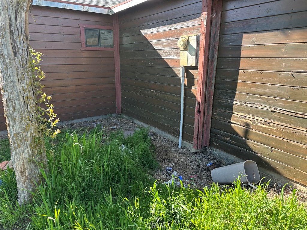 23271 Olive Avenue Gerber, CA 96035 - Photo 18 of 28