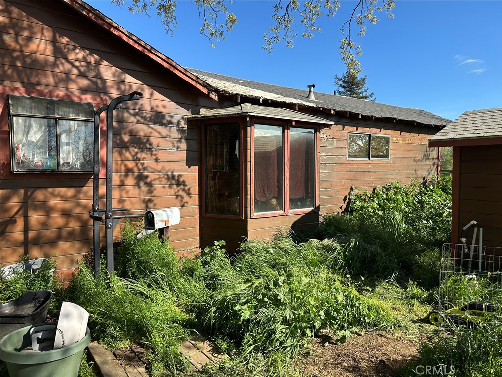 23271 Olive Avenue Gerber, CA 96035 - Photo 5 of 28