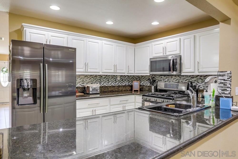 1514 Tarleton Street Spring Valley, CA 91977 - Photo 11 of 25 Gallery Image 11